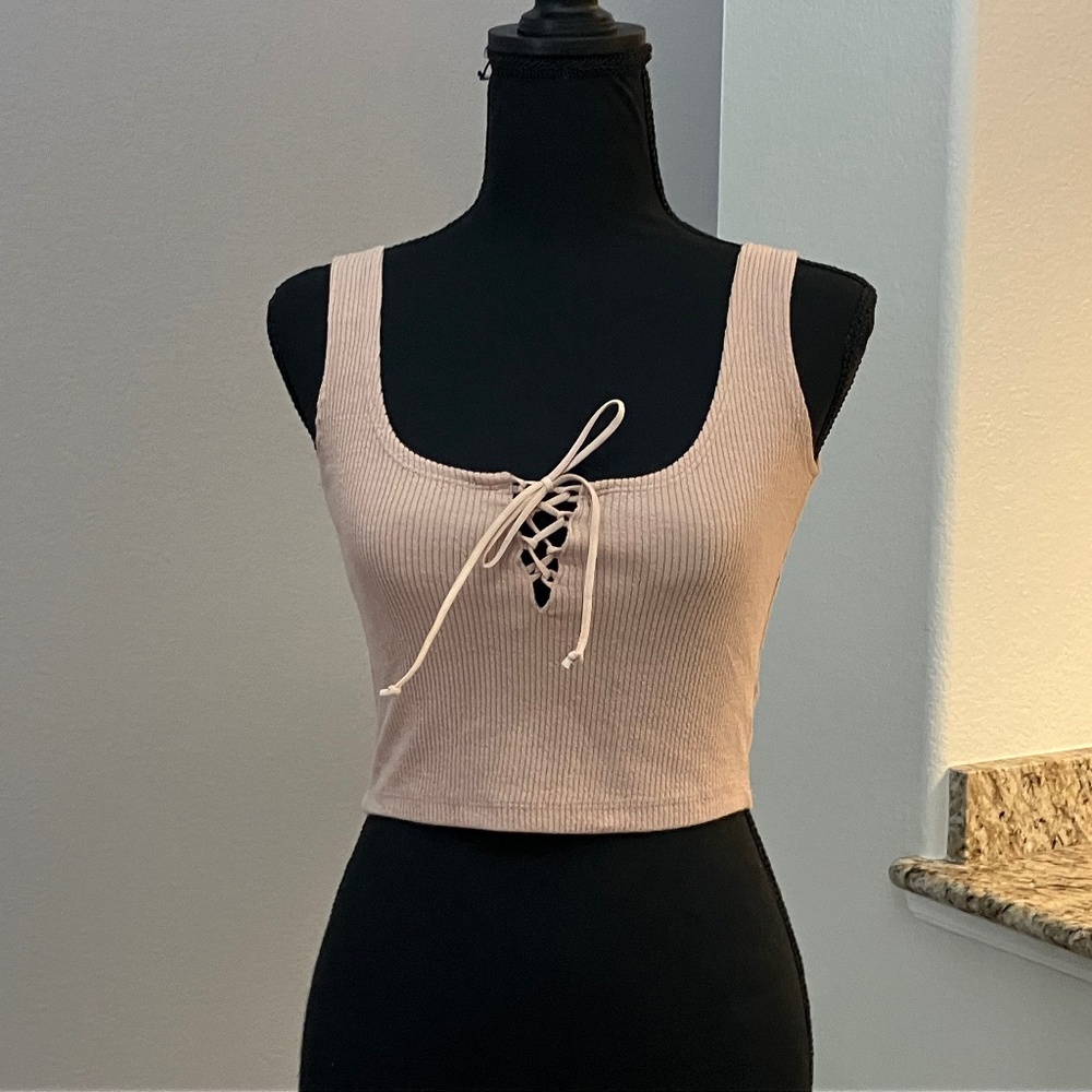 Me to We Lace Up Cropped Tan Square Neck Tank Top in size S